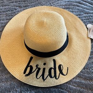 Bridal honeymoon bachelorette embroidered BRIDE straw hat brand new with tags!